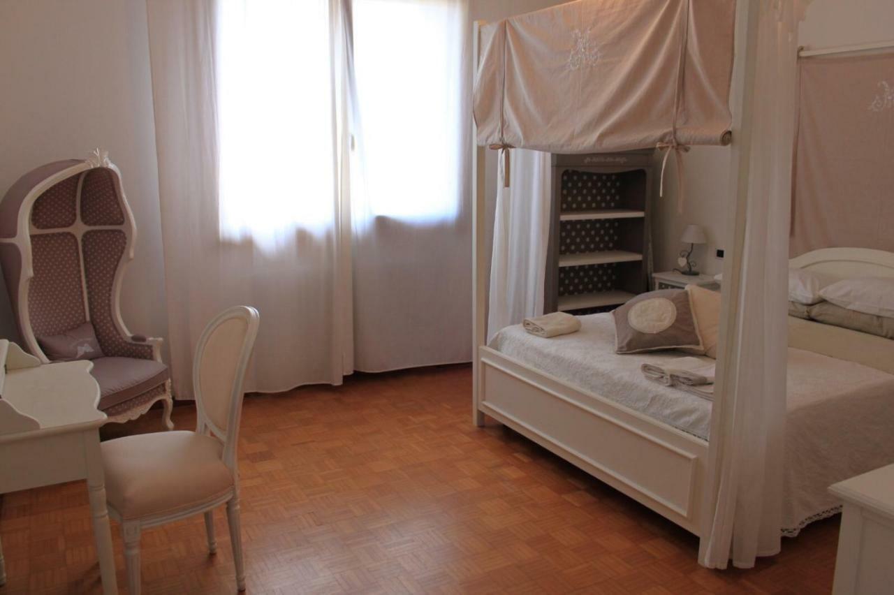 Casa Vacanza Pina San Trovaso エクステリア 写真
